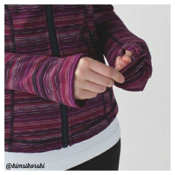 Lululemon Define Jacket
Space Dye‎ Regal Plum 4 - Picture 5 of 13